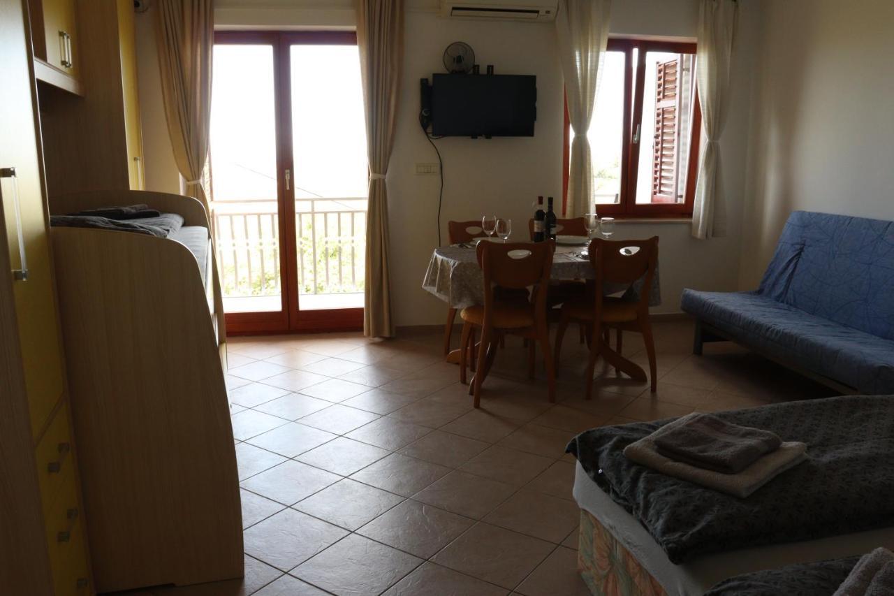 Tre Terre Apartment Lucija Exteriör bild